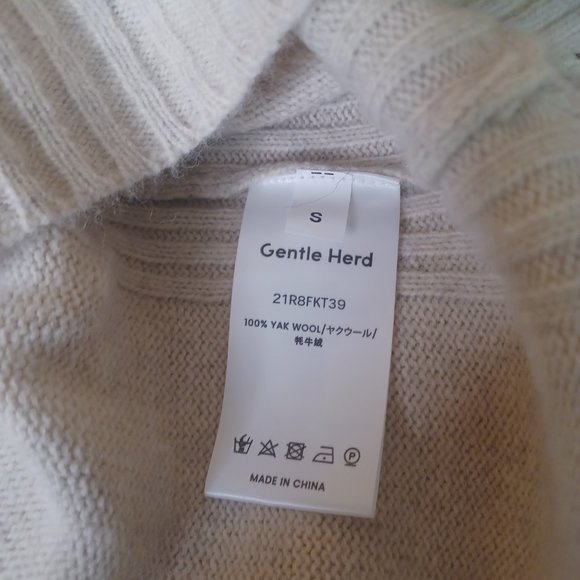 Funnel Neck Yak Wool Sweater (Ivory/Cream) - Nap Loungewear - Picture 4 of 5